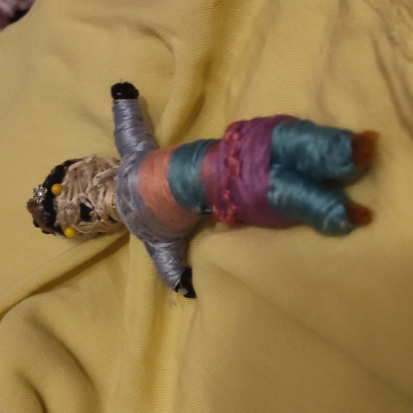 Handmade string doll - Picture 2 of 5